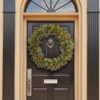 36 in. Pre-Lit Crestwood Spruce Wreath with Clear Lights